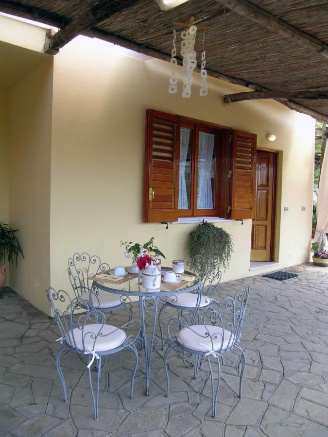 Villa Romantica Massa Lubrense Eksteriør billede